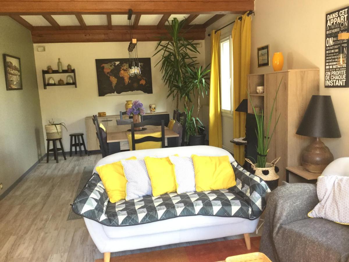 Coup De Coeur Assure ! Calm Comme A La Maison ! Maison Spacieuse Avec Grande Terrasse Pour 2 A 5 Personnes Proximite Granville Et Mer Avec Wifi Et Parking Gratuits Dış mekan fotoğraf
