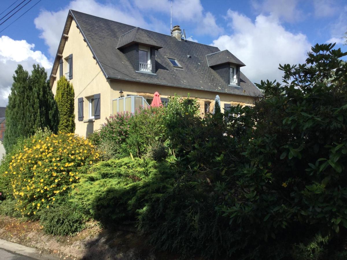Coup De Coeur Assure ! Calm Comme A La Maison ! Maison Spacieuse Avec Grande Terrasse Pour 2 A 5 Personnes Proximite Granville Et Mer Avec Wifi Et Parking Gratuits Dış mekan fotoğraf