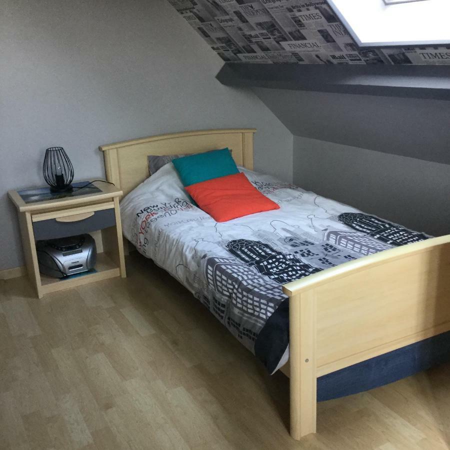 Coup De Coeur Assure ! Calm Comme A La Maison ! Maison Spacieuse Avec Grande Terrasse Pour 2 A 5 Personnes Proximite Granville Et Mer Avec Wifi Et Parking Gratuits Dış mekan fotoğraf
